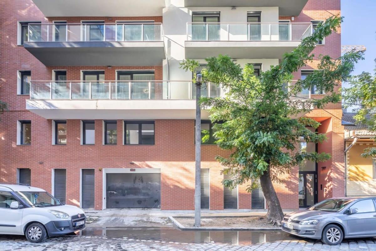 Apartament Balcony - Easy Parking - Comfy *