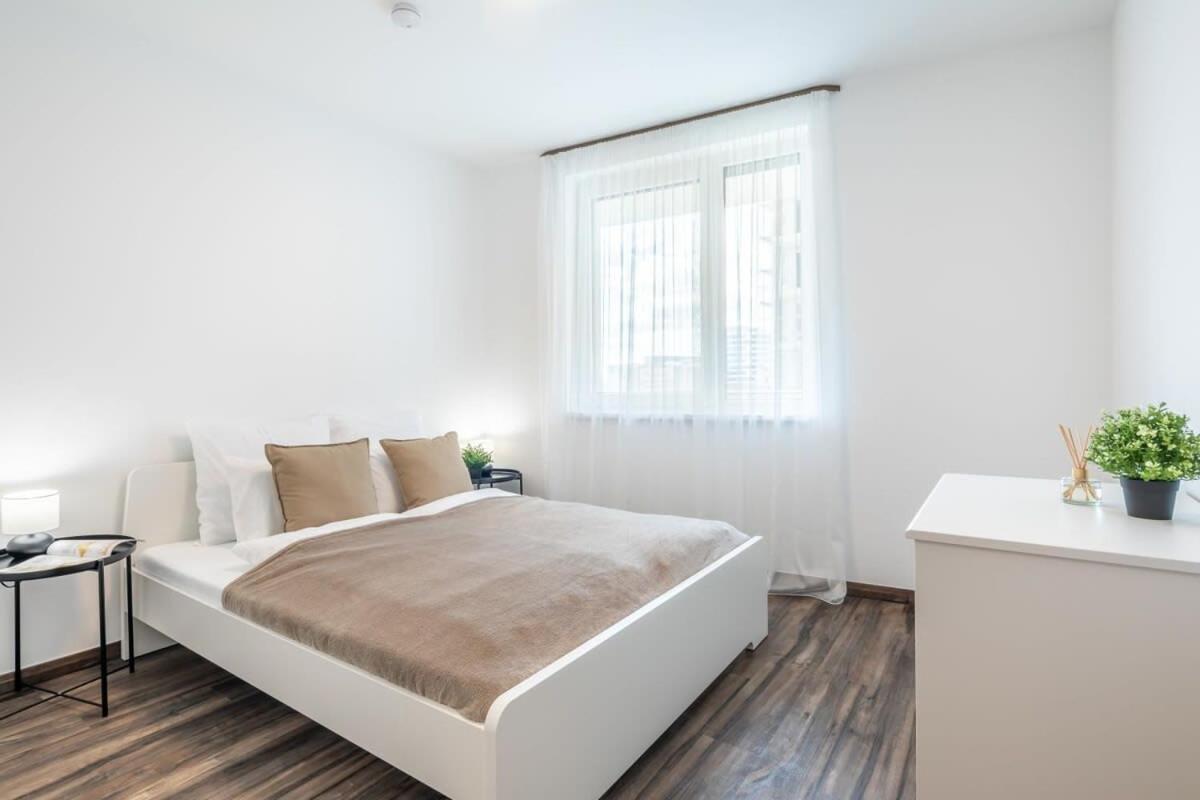 Balcony - Easy Parking - Comfy Appartement Boedapest